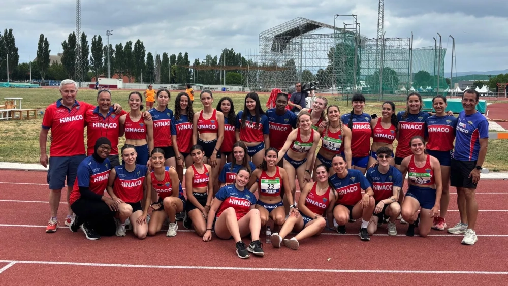 Hinaco Monzón Atletismo equipo femenino
